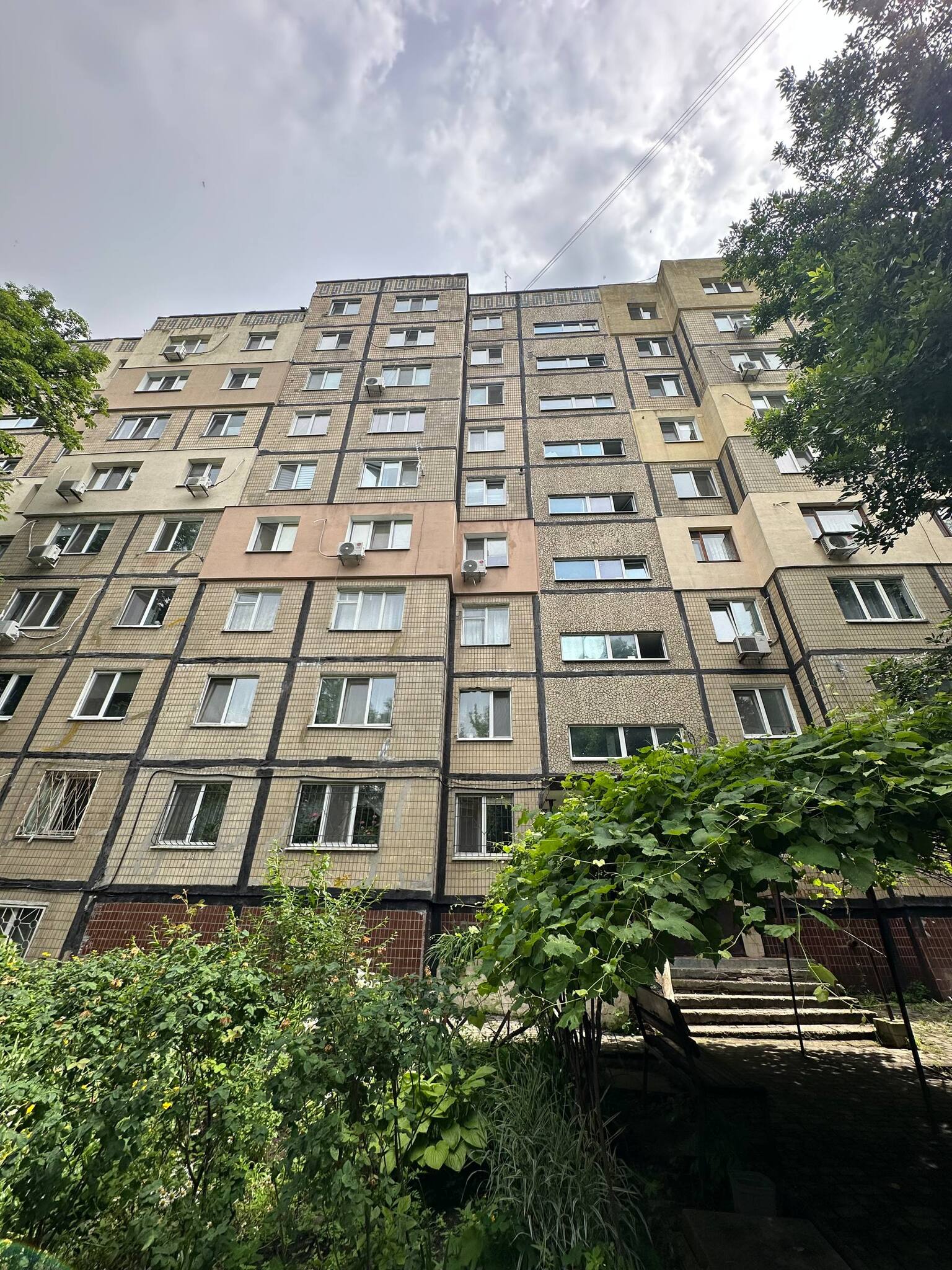 Продажа 3-комнатной квартиры 64 м², Тополь 1 ул., 15