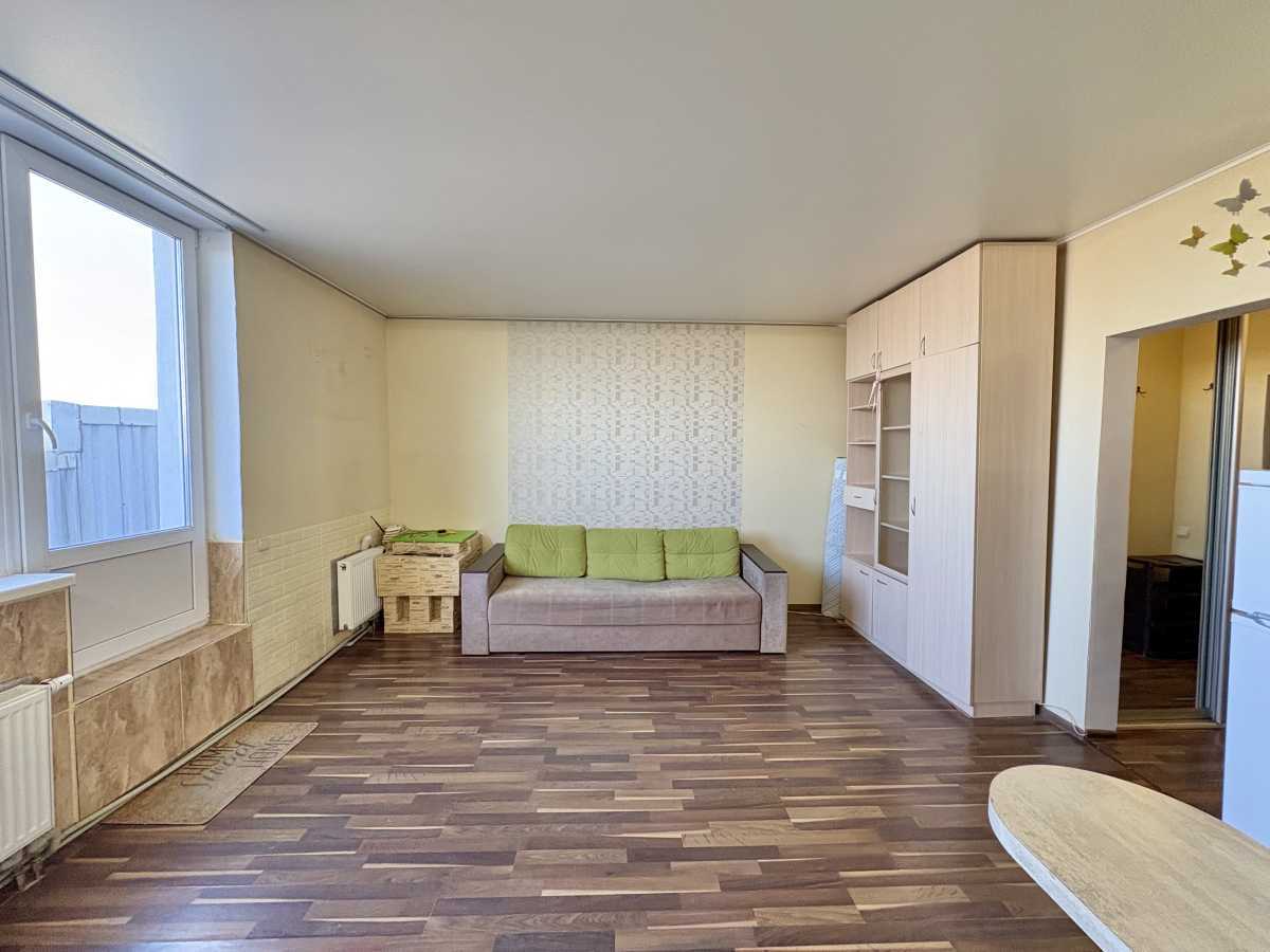 Продаж 1-кімнатної квартири 30 м², Олевська вул., 5