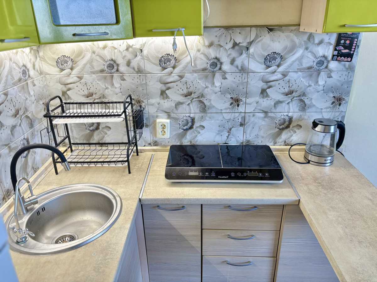 Продаж 1-кімнатної квартири 30 м², Олевська вул., 5