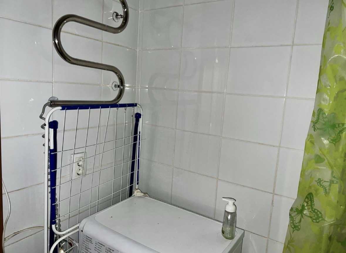 Продаж 1-кімнатної квартири 30 м², Олевська вул., 5