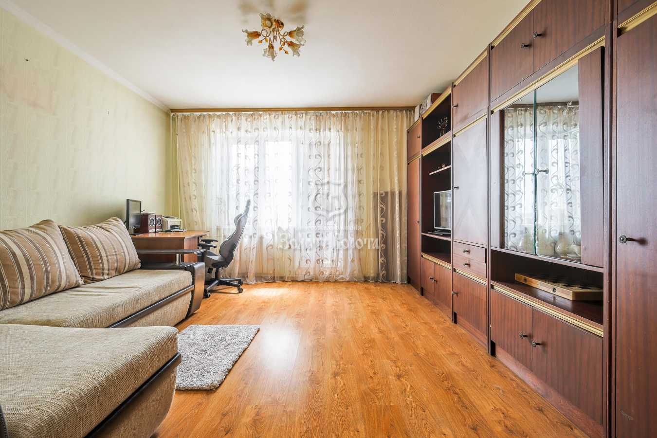 Продаж 2-кімнатної квартири 54 м², Калачівська вул., 9