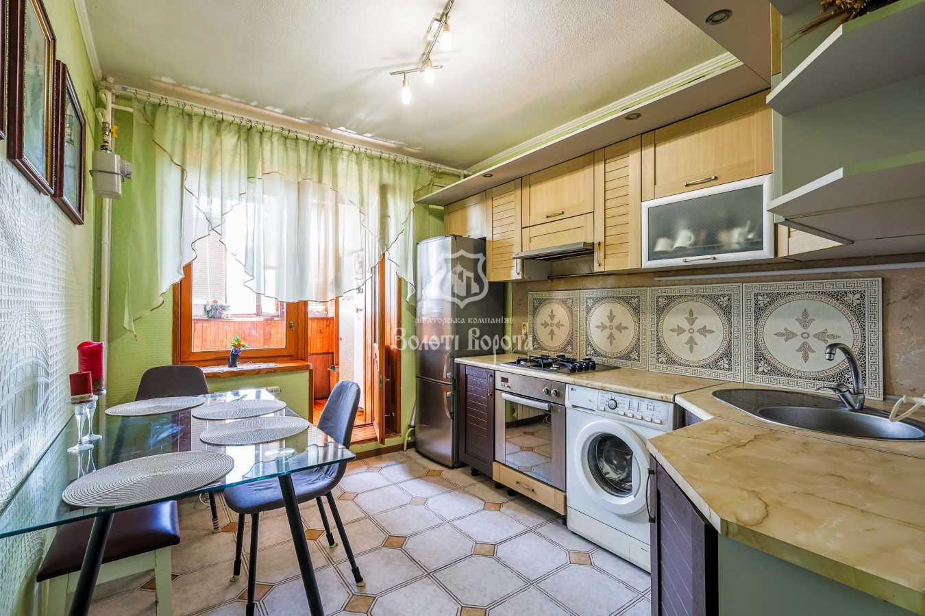 Продаж 2-кімнатної квартири 54 м², Калачівська вул., 9
