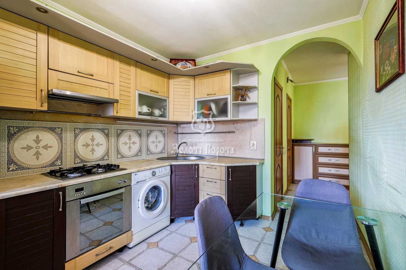 Продаж 2-кімнатної квартири 54 м², Калачівська вул., 9
