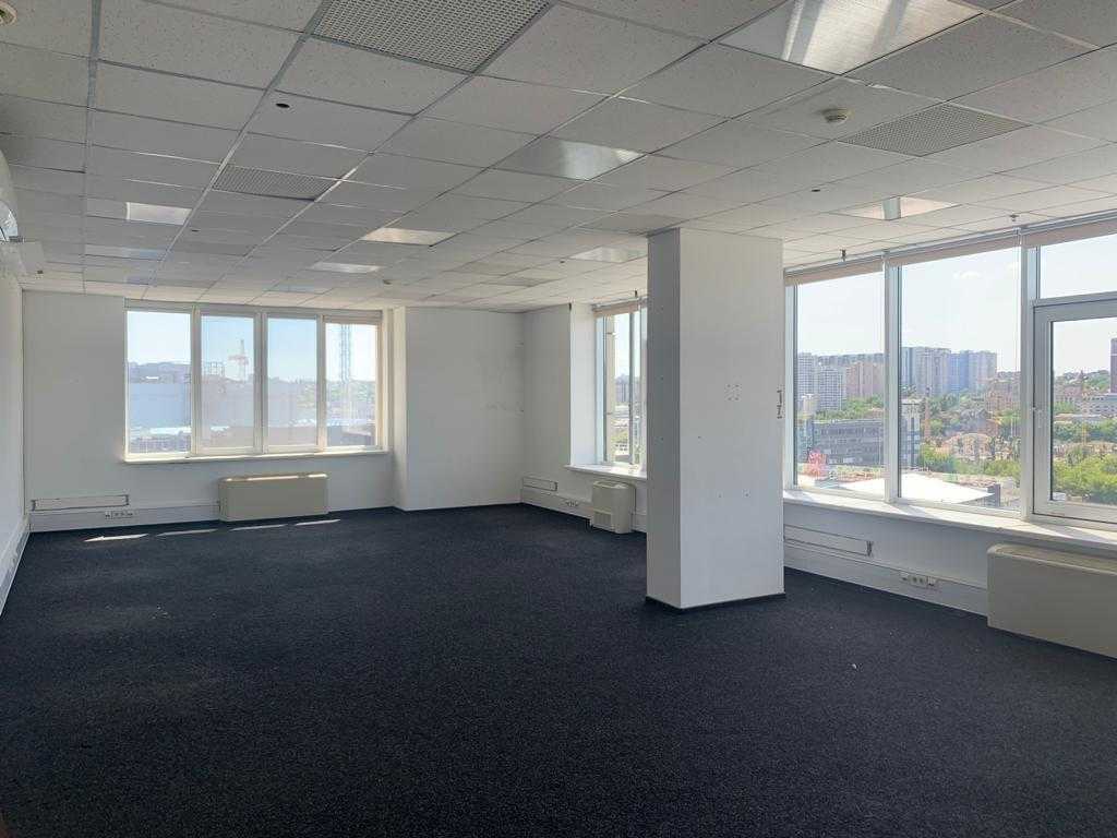 Оренда офісу 320 м², Володимира Антоновича вул., 172
