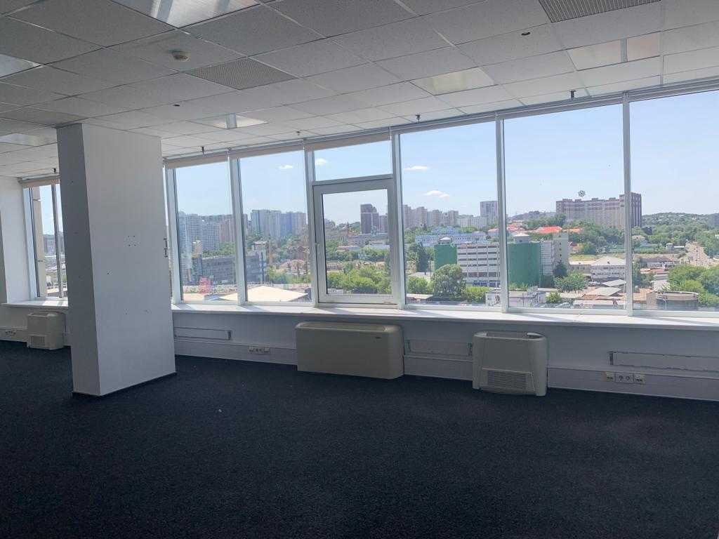 Оренда офісу 320 м², Володимира Антоновича вул., 172