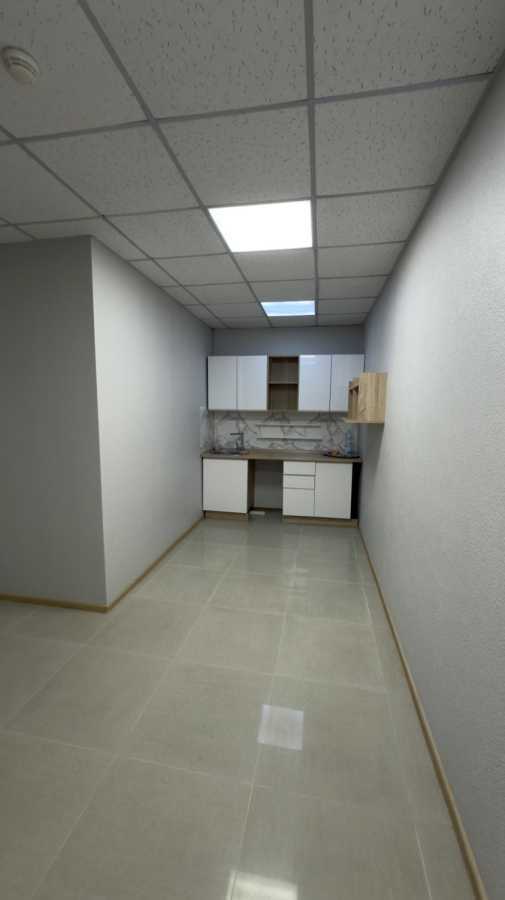 Оренда офісу 320 м², Володимира Антоновича вул., 172