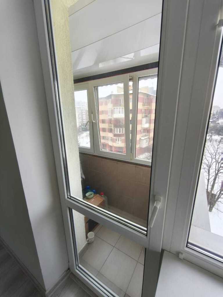 Продажа 4-комнатной квартиры 130 м², Ивасюка ул.