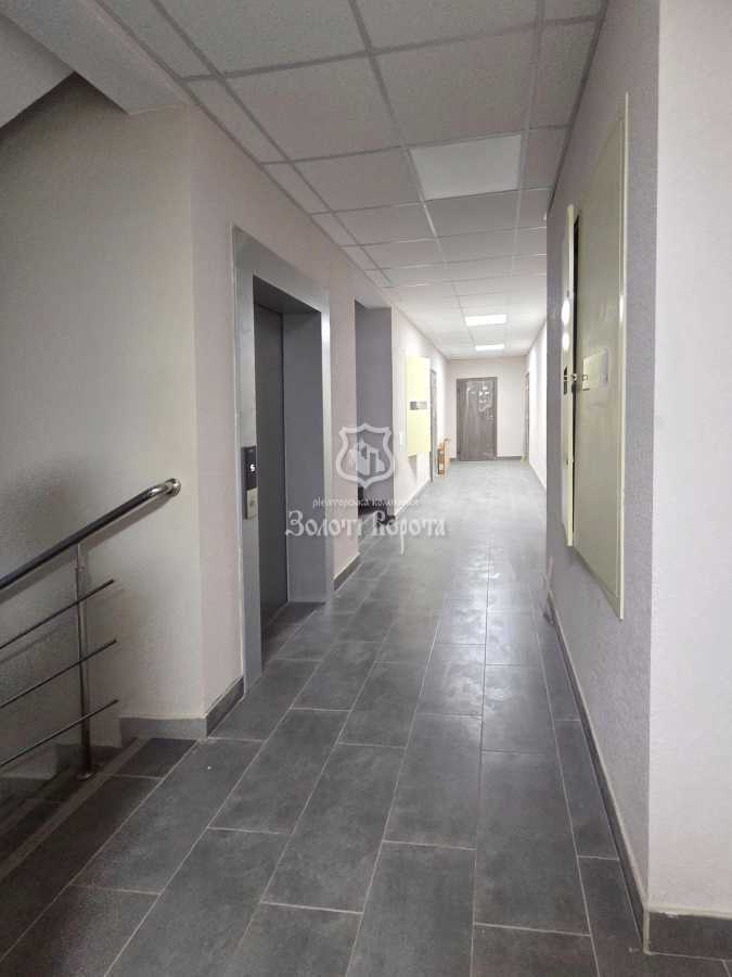 Продаж 1-кімнатної квартири 40 м², Метрологічна вул., 107г
