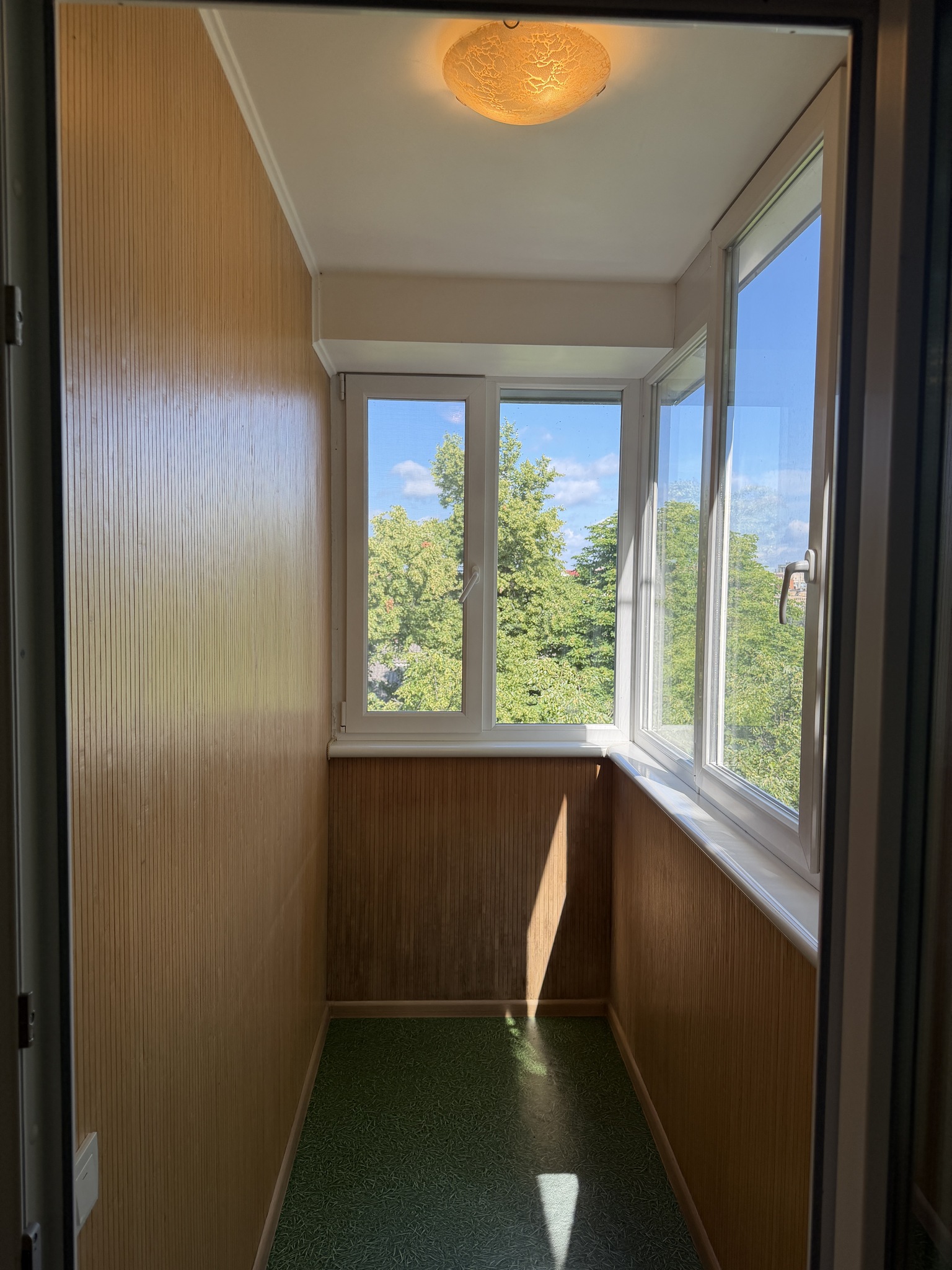 Продажа 2-комнатной квартиры 56 м², Покровская пл., вул.,25