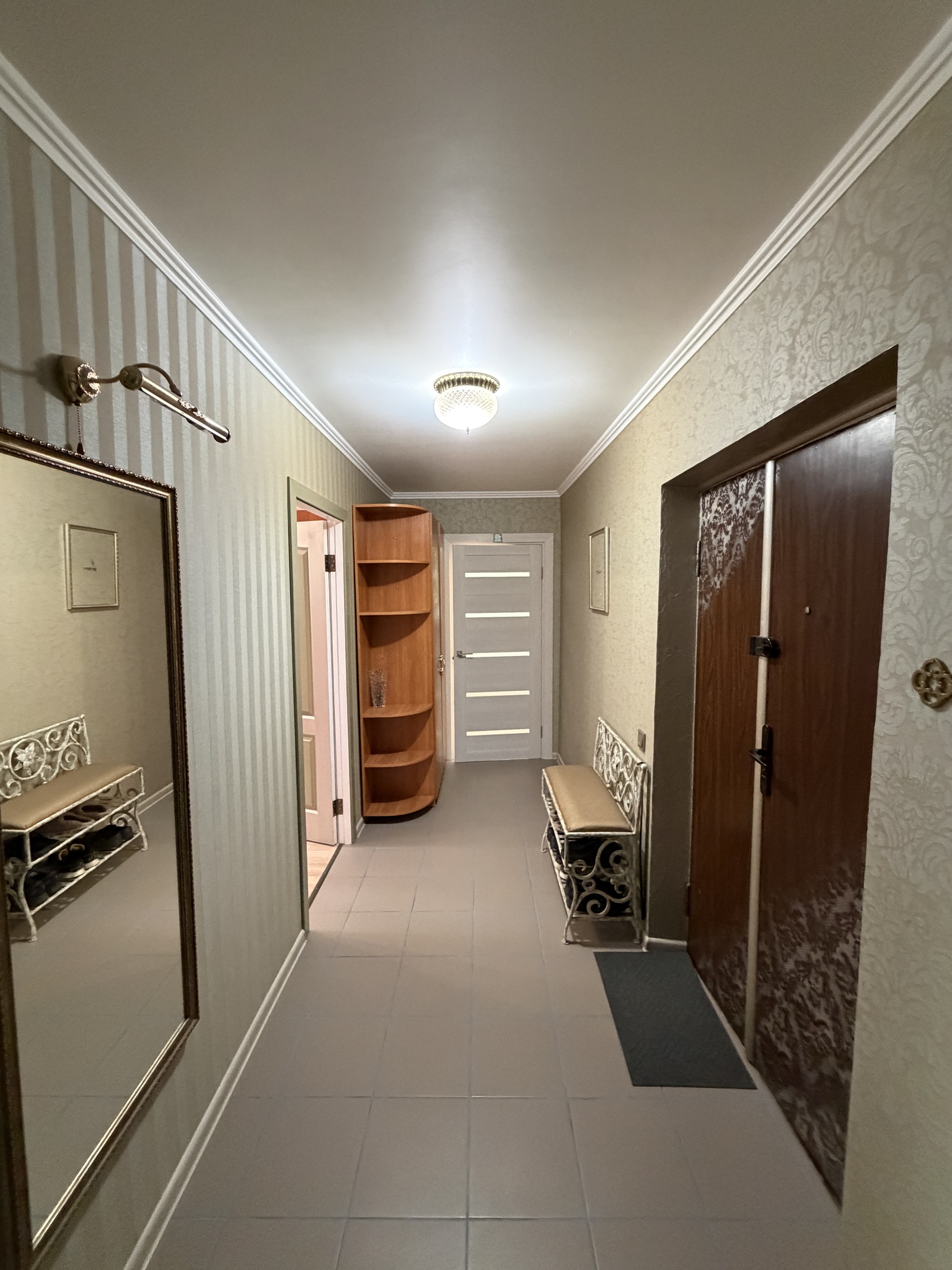 Продажа 2-комнатной квартиры 56 м², Покровская пл., вул.,25