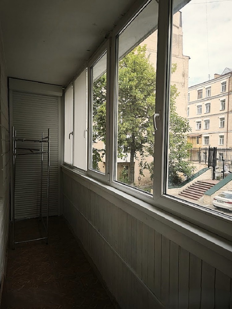 Продажа 4-комнатной квартиры 120 м², Ивана Франко ул.