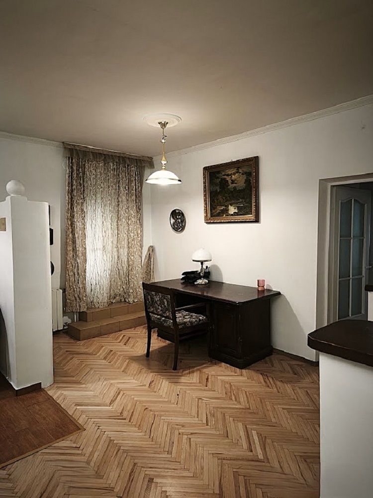 Продажа 4-комнатной квартиры 120 м², Ивана Франко ул.