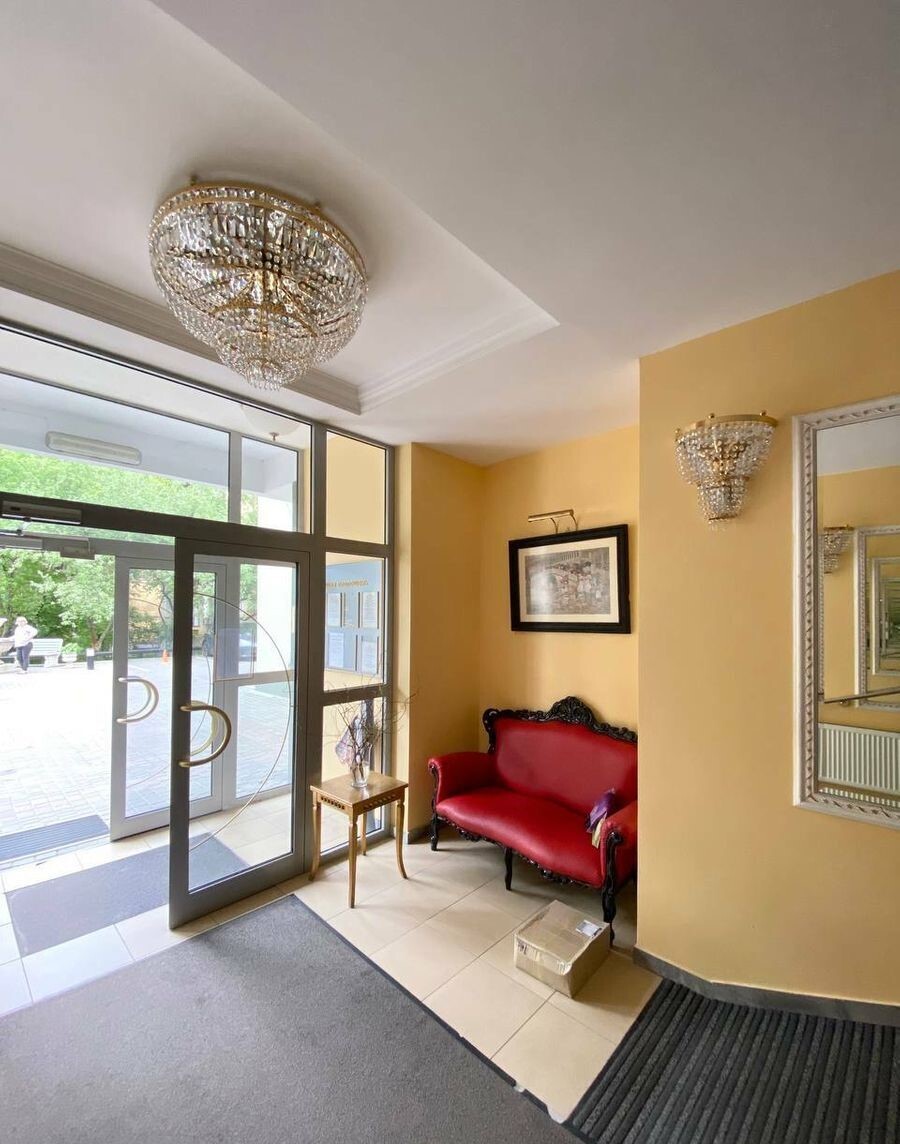 Продажа 4-комнатной квартиры 120 м², Ивана Франко ул.