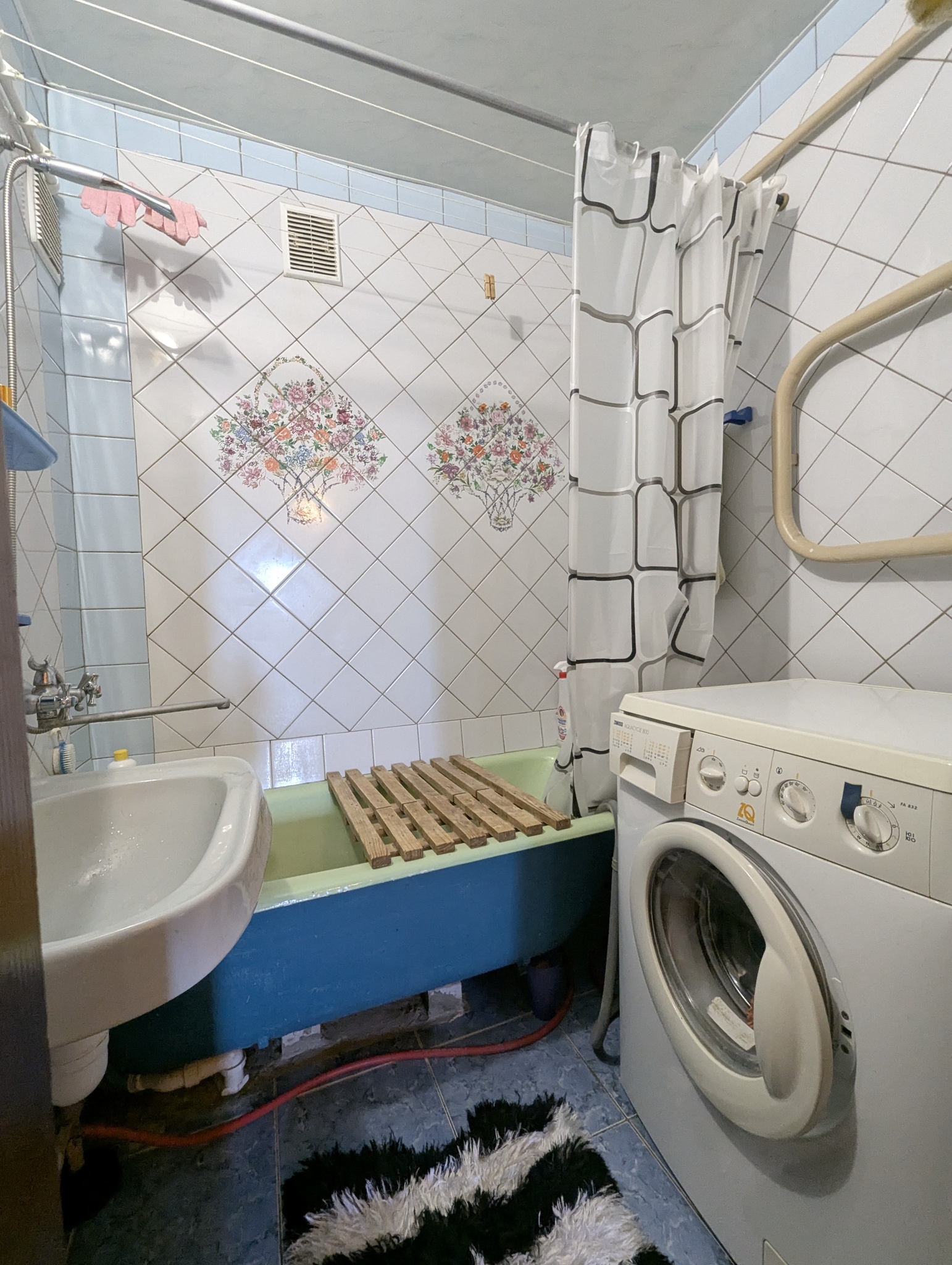 Продажа 2-комнатной квартиры 50 м², Мира просп., 21