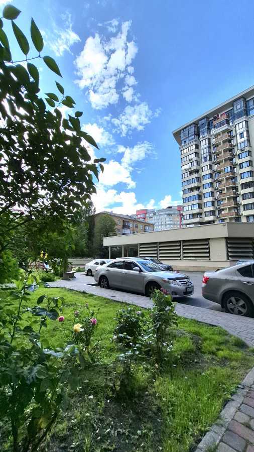 Продаж 2-кімнатної квартири 82 м², Михайла Донця вул., Ломоносова, 73Г