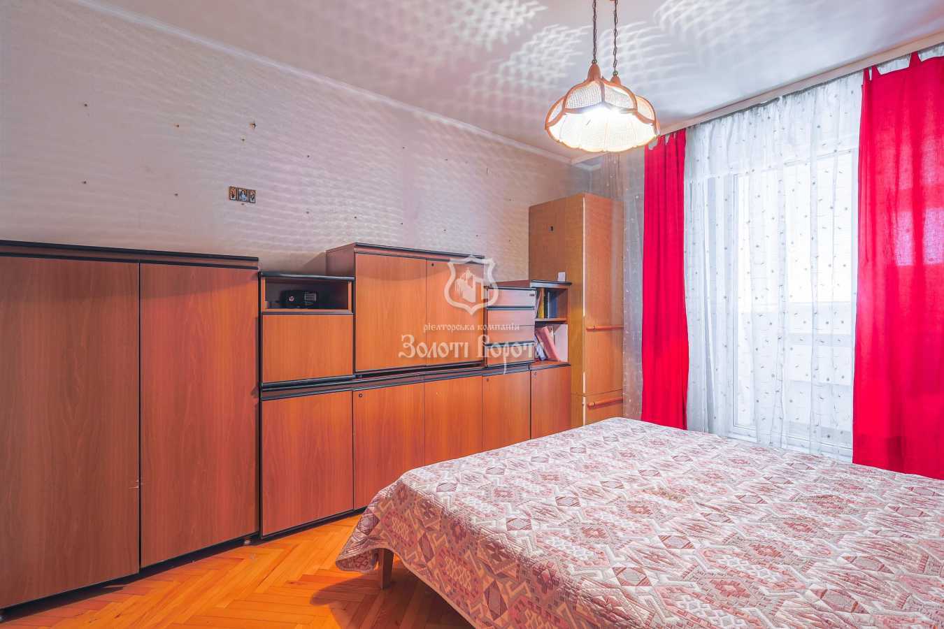 Продаж 2-кімнатної квартири 65.9 м², Кадетський Гай вул., 11