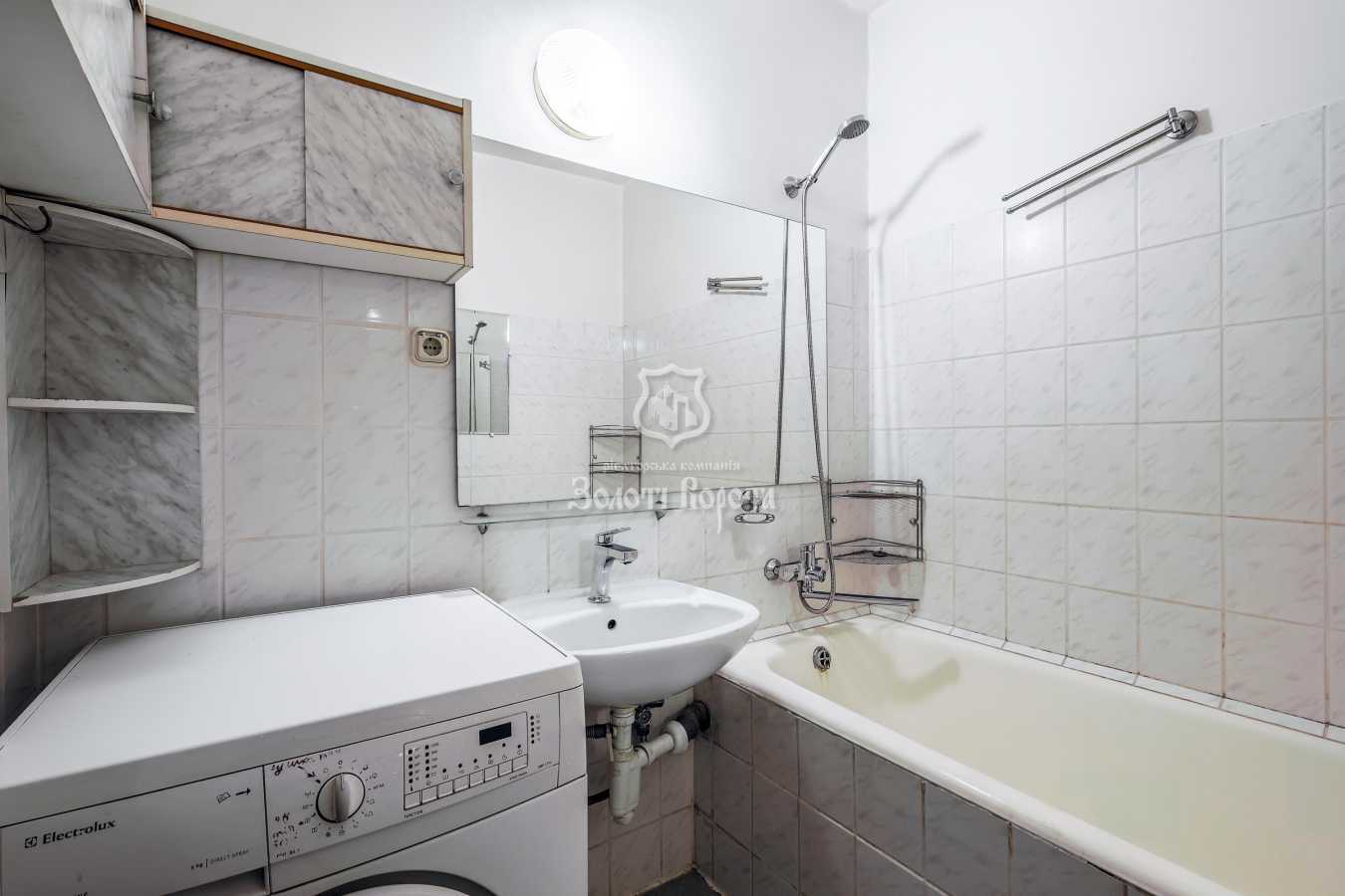 Продаж 2-кімнатної квартири 65.9 м², Кадетський Гай вул., 11
