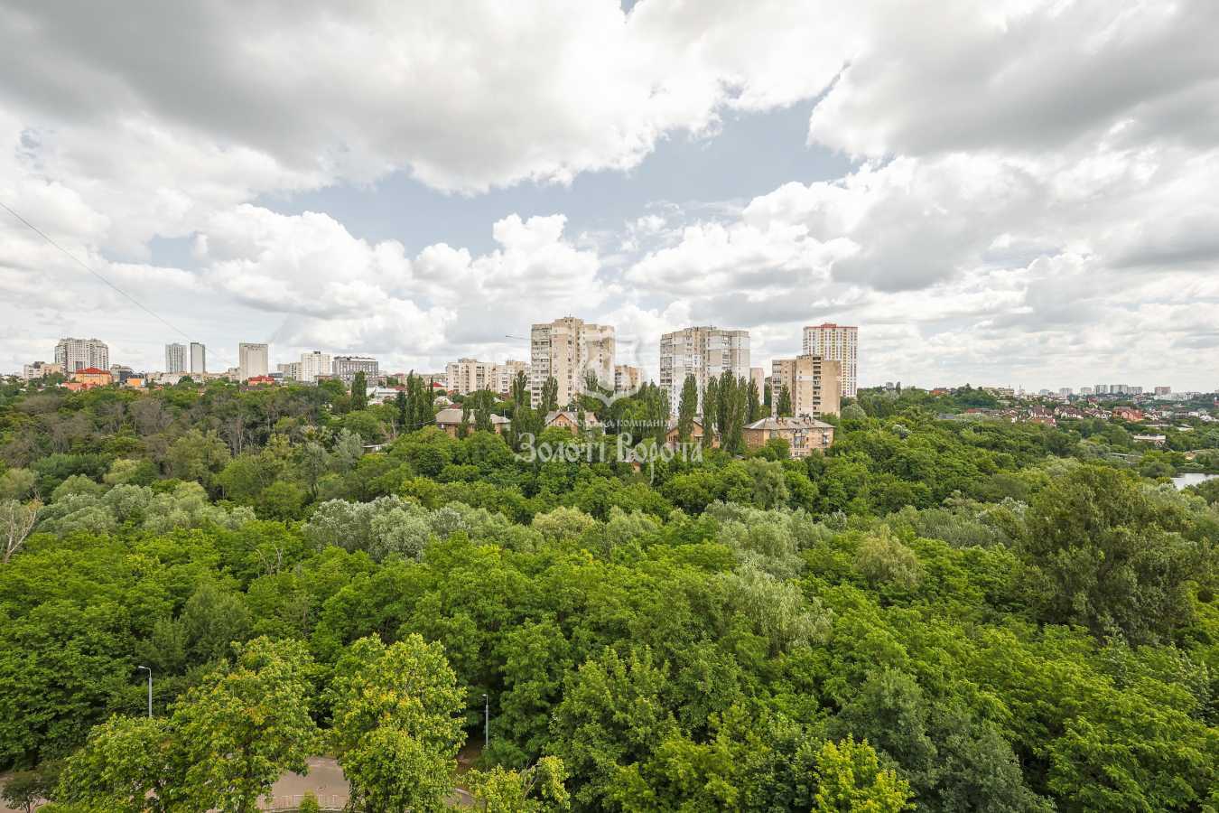 Продаж 2-кімнатної квартири 65.9 м², Кадетський Гай вул., 11
