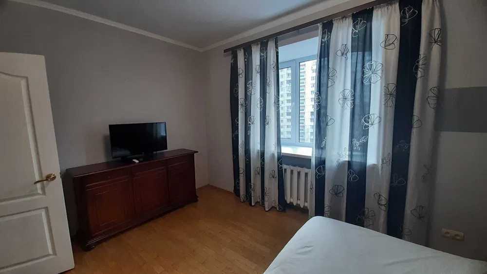 Аренда 2-комнатной квартиры 70 м², Вишняковская ул., 11