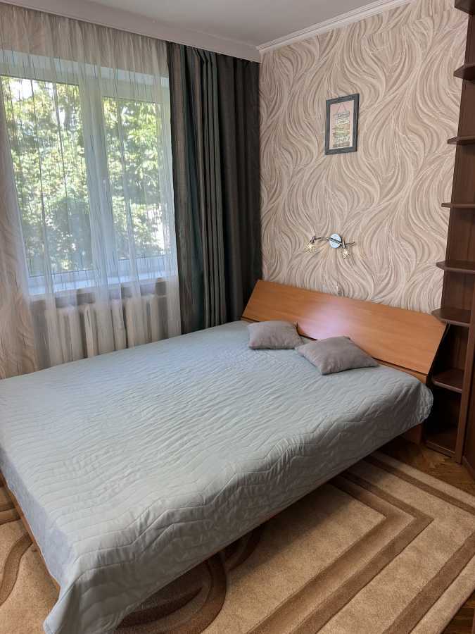 Аренда 1-комнатной квартиры 32 м², Михаила Донца ул., 14Б