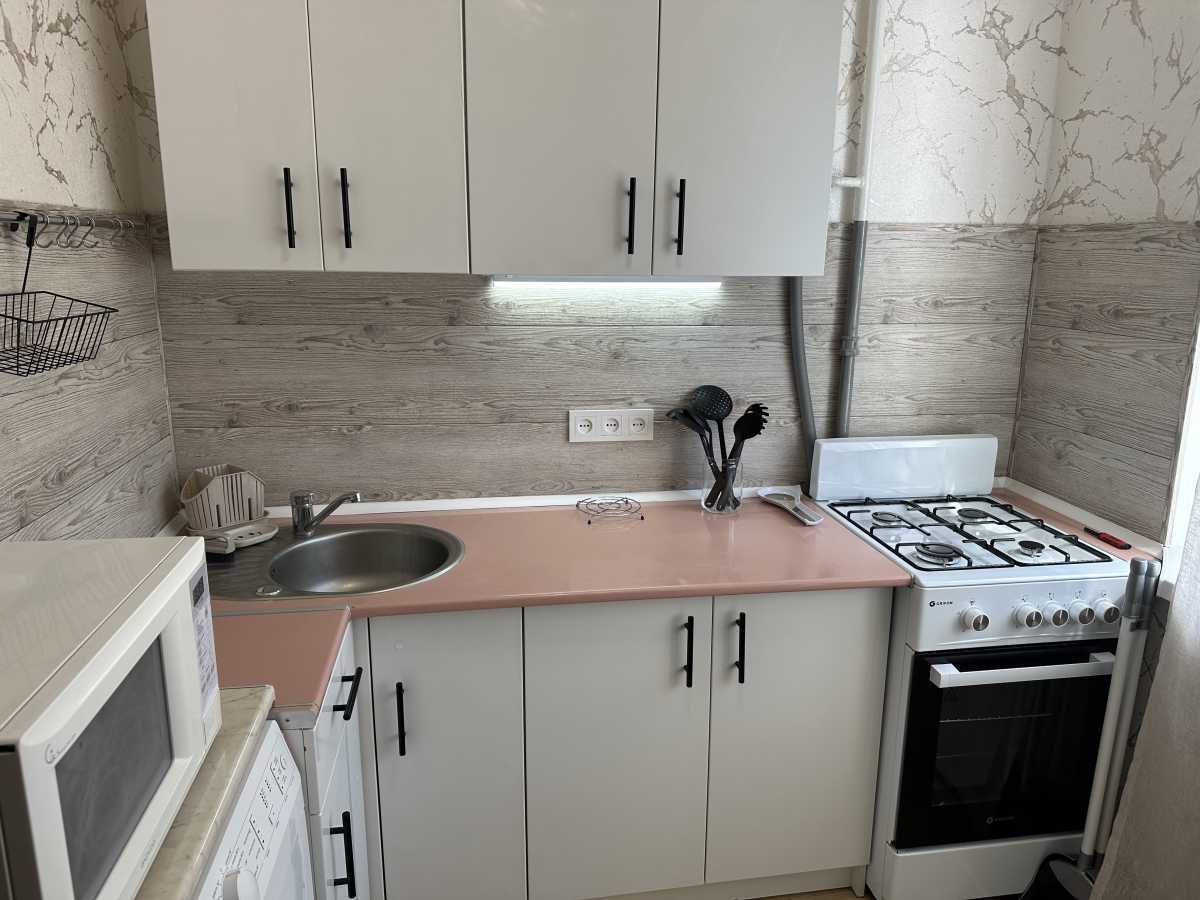Аренда 1-комнатной квартиры 32 м², Михаила Донца ул., 14Б