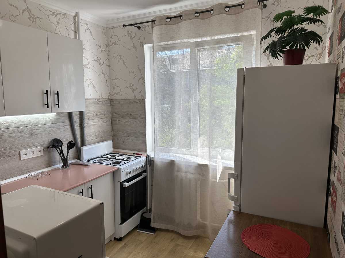 Аренда 1-комнатной квартиры 32 м², Михаила Донца ул., 14Б
