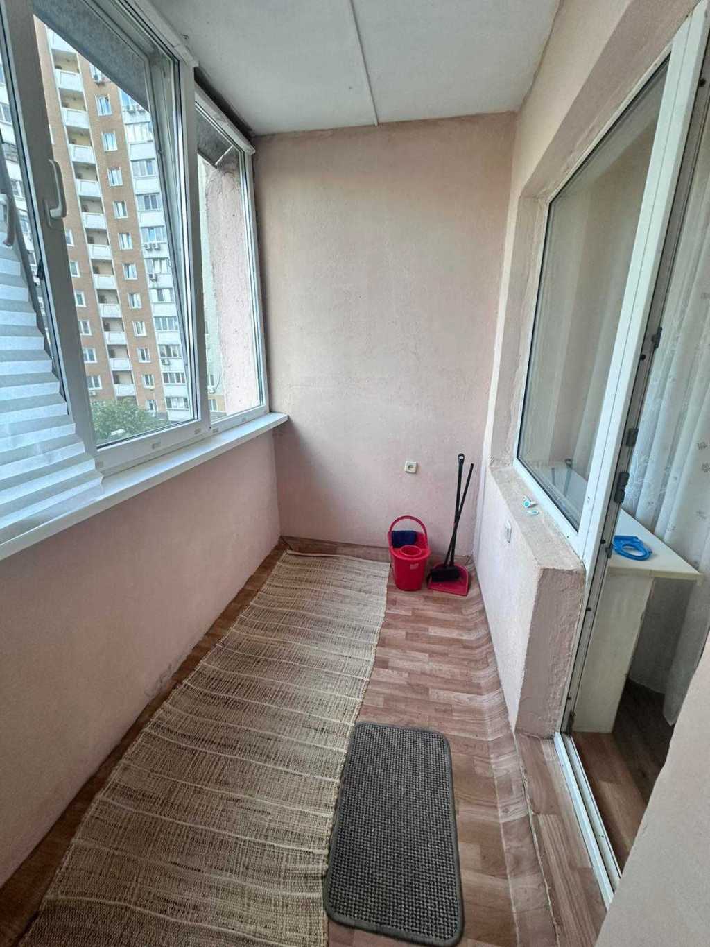 Аренда 1-комнатной квартиры 43.3 м², Михаила Донца ул., Драгоманова, 1-К