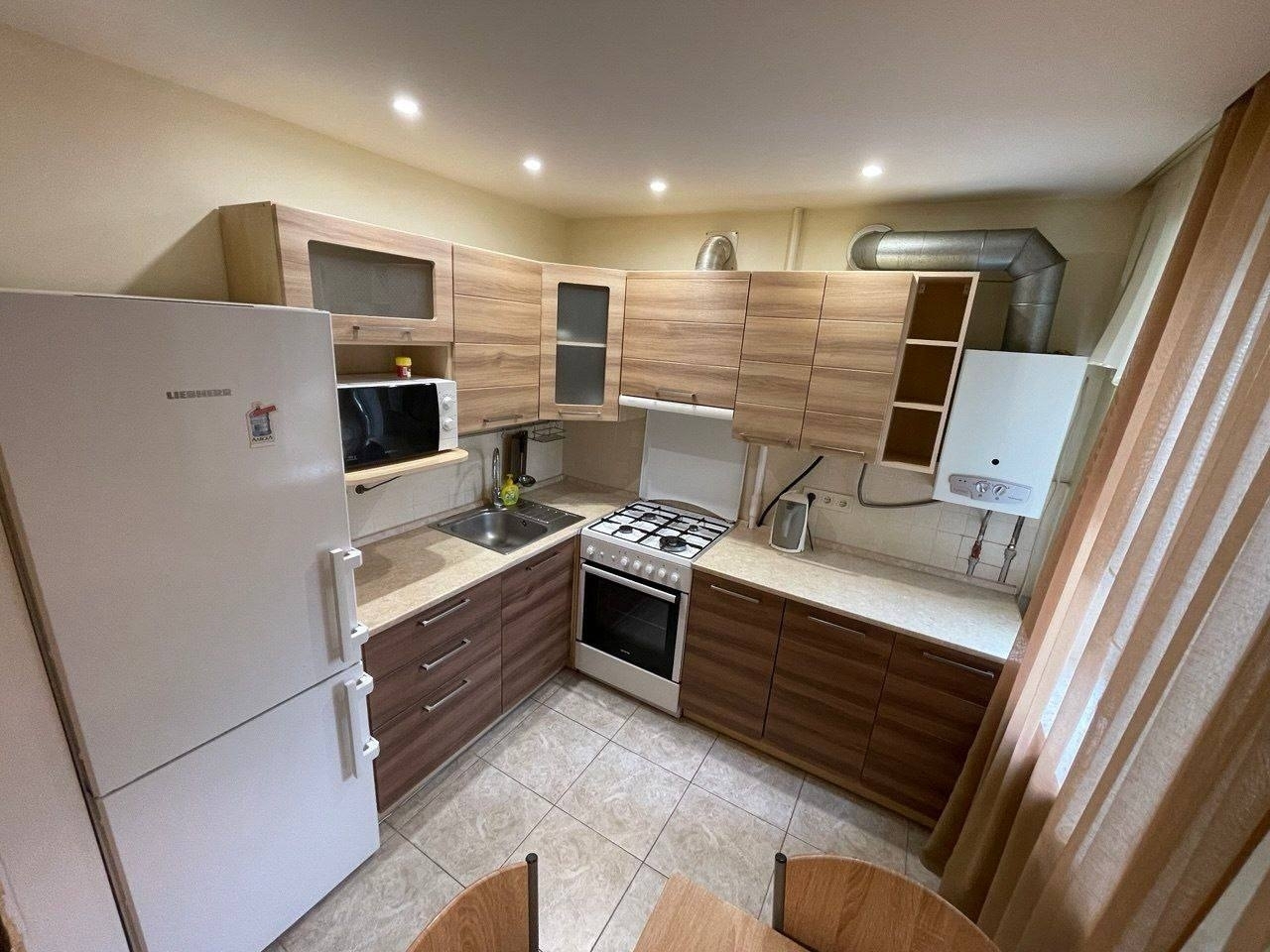 Аренда 2-комнатной квартиры 50 м², Гетьмана Мазепы ул., 173