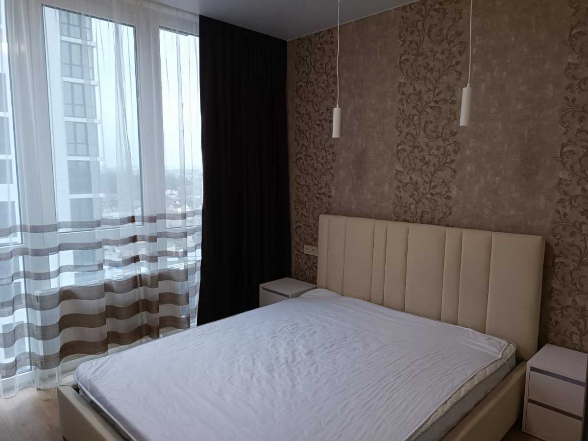 Аренда 1-комнатной квартиры 45 м², ЖК Crystal Avenue, ДОМ 3 (УЛ. КРЫШТАЛЕВА, 1А)