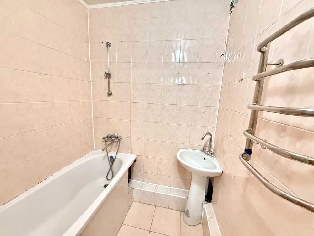 Продаж 2-кімнатної квартири 55.8 м², Теодора Драйзера вул., 20А