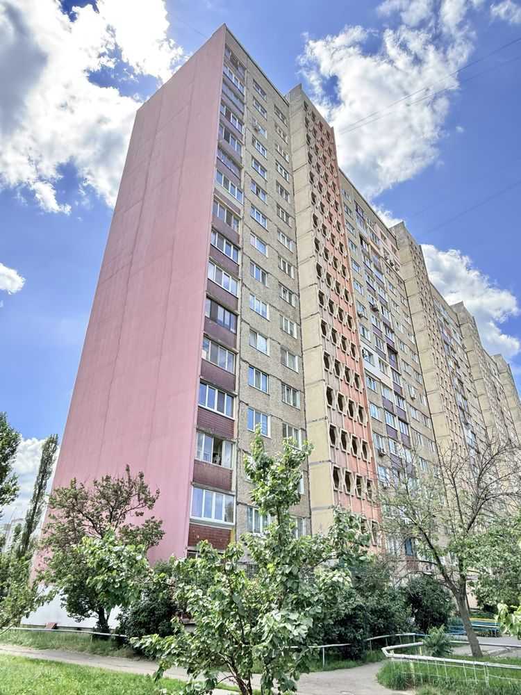 Продаж 2-кімнатної квартири 55.8 м², Теодора Драйзера вул., 20А