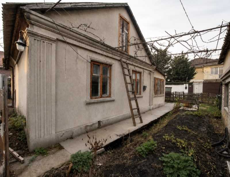 Продажа участка под индивидуальное жилое строительство 2 соток, Костанди ул.