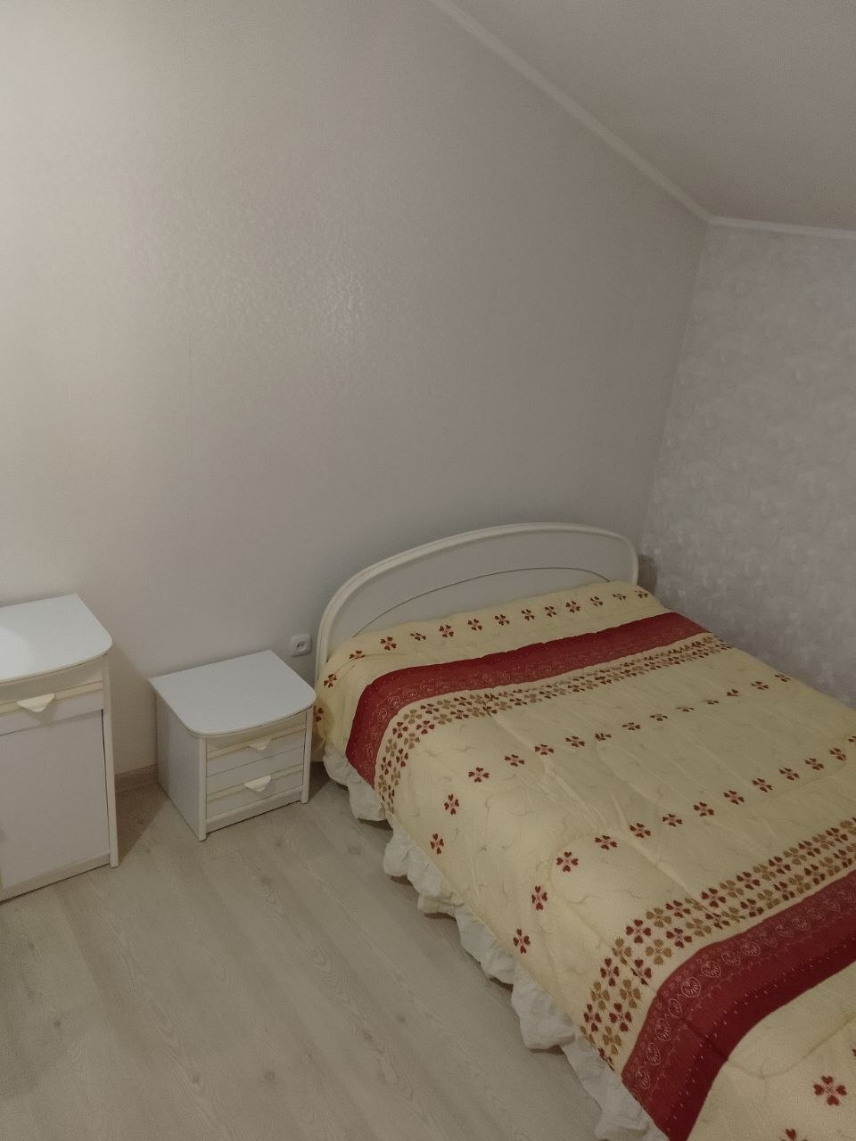 2-кімнатна квартира подобово 45 м², Китобойная вул., вул.,13