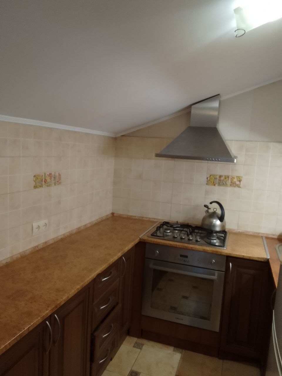 2-кімнатна квартира подобово 45 м², Китобойная вул., вул.,13