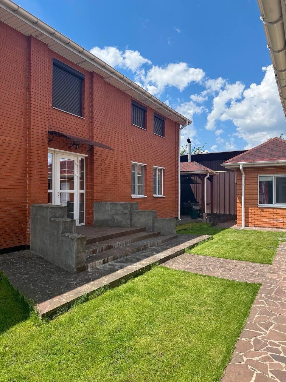 Дом посуточно 290 м², Карла Маркса ул., 102А