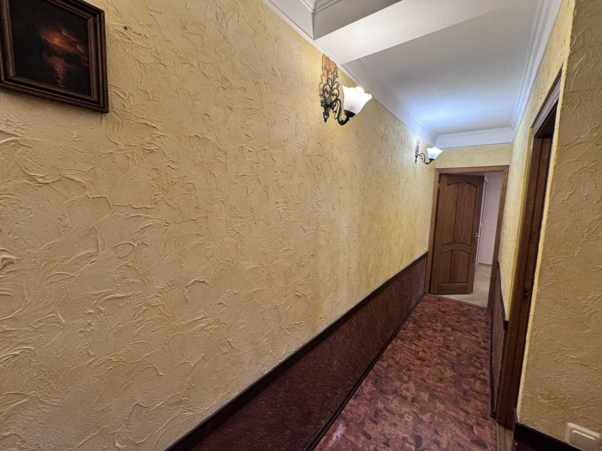 Продажа 2-комнатной квартиры 47 м², Михаила Донца ул., 27А