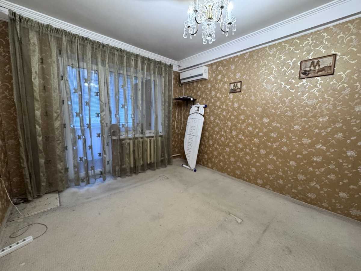 Продажа 2-комнатной квартиры 47 м², Михаила Донца ул., 27А