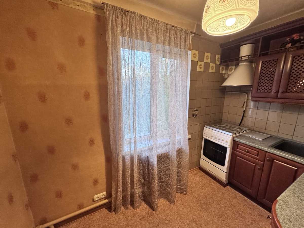 Продажа 2-комнатной квартиры 47 м², Михаила Донца ул., 27А