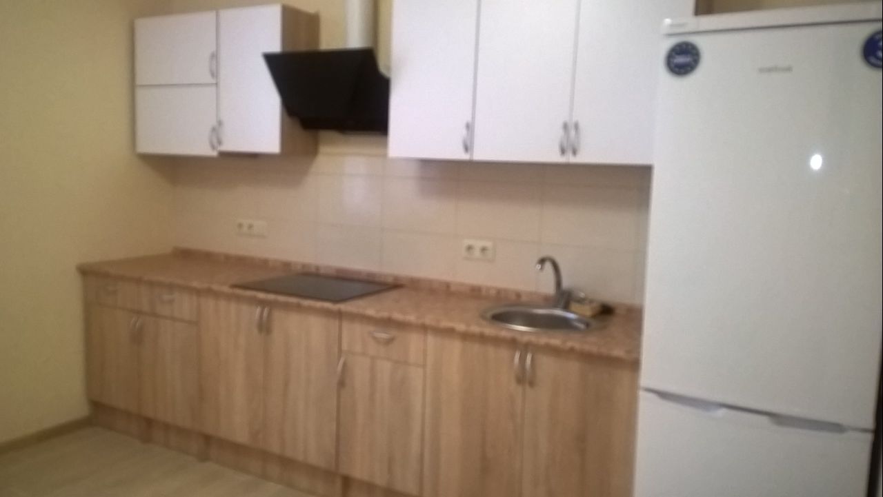 Аренда 1-комнатной квартиры 40 м², Николая Закревского ул., 103