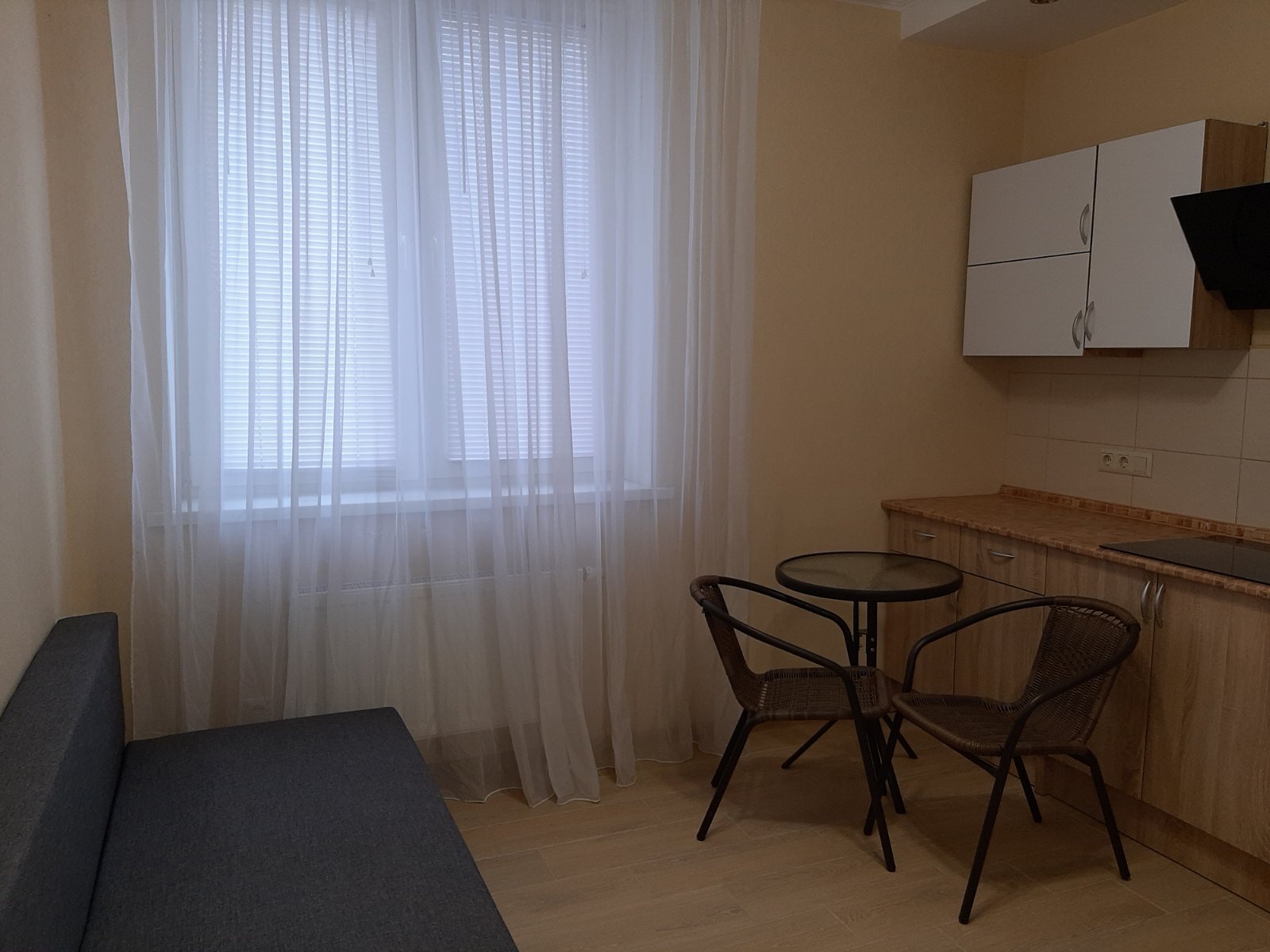 Аренда 1-комнатной квартиры 40 м², Николая Закревского ул., 103