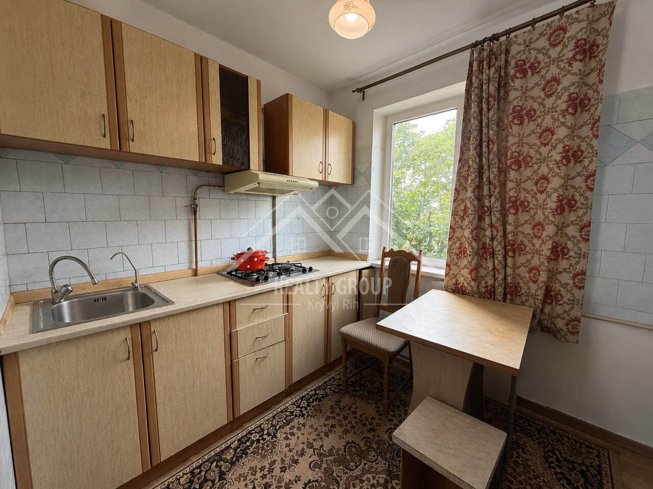 Продаж 3-кімнатної квартири 57.9 м², Тесленко вул.