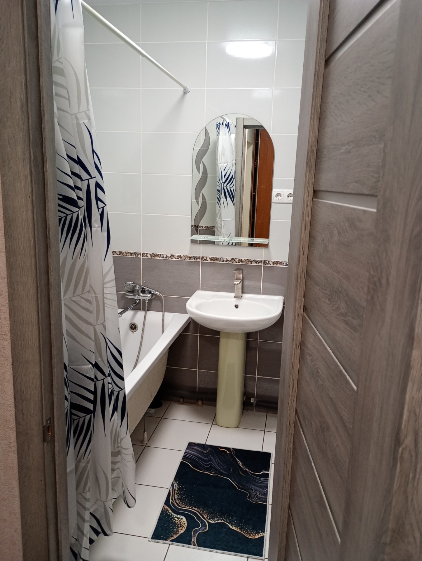 1-комнатная квартира посуточно 50 м², Иванова ул., 20