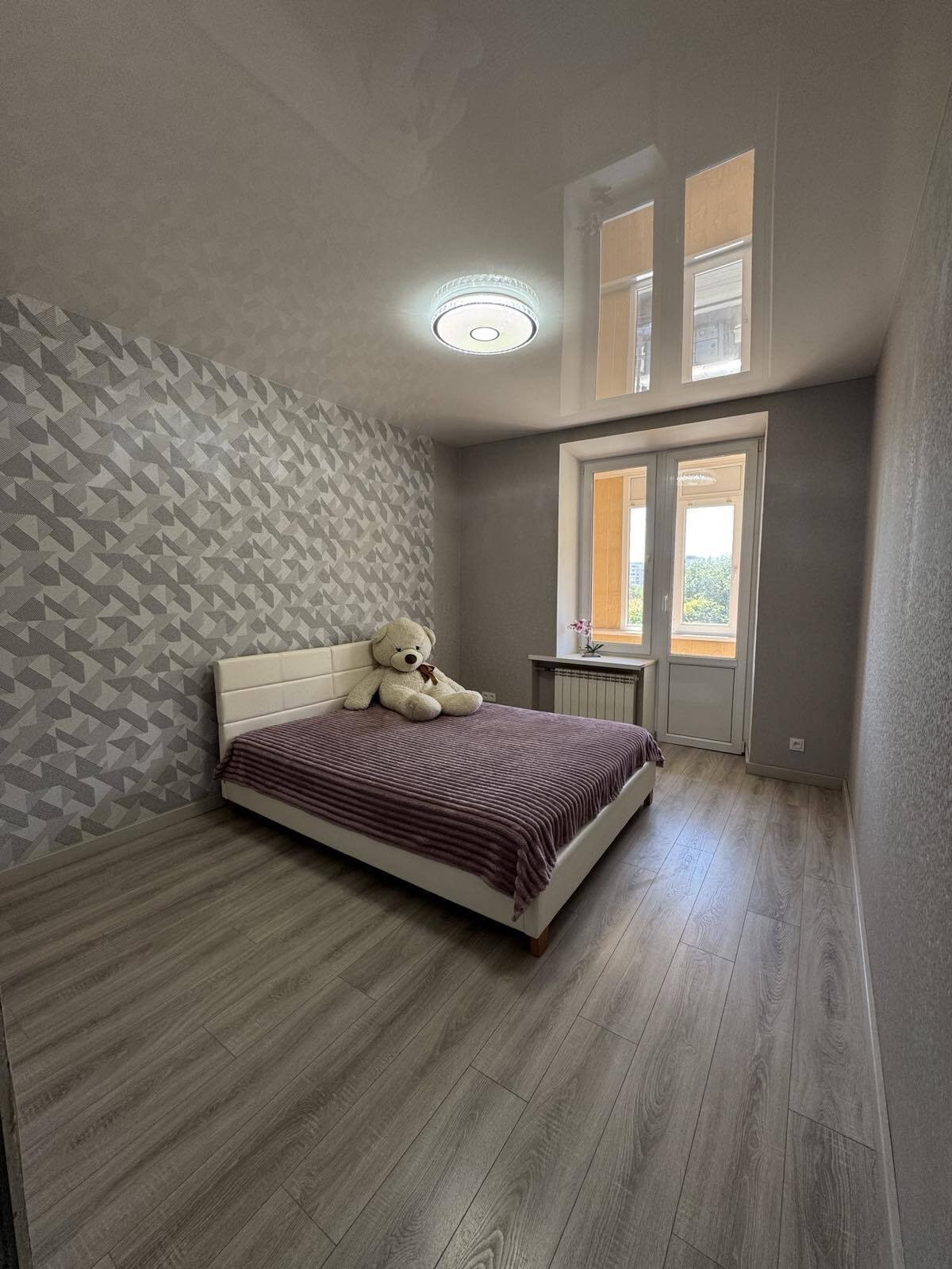 Продаж 2-кімнатної квартири 55 м², Соборний просп.