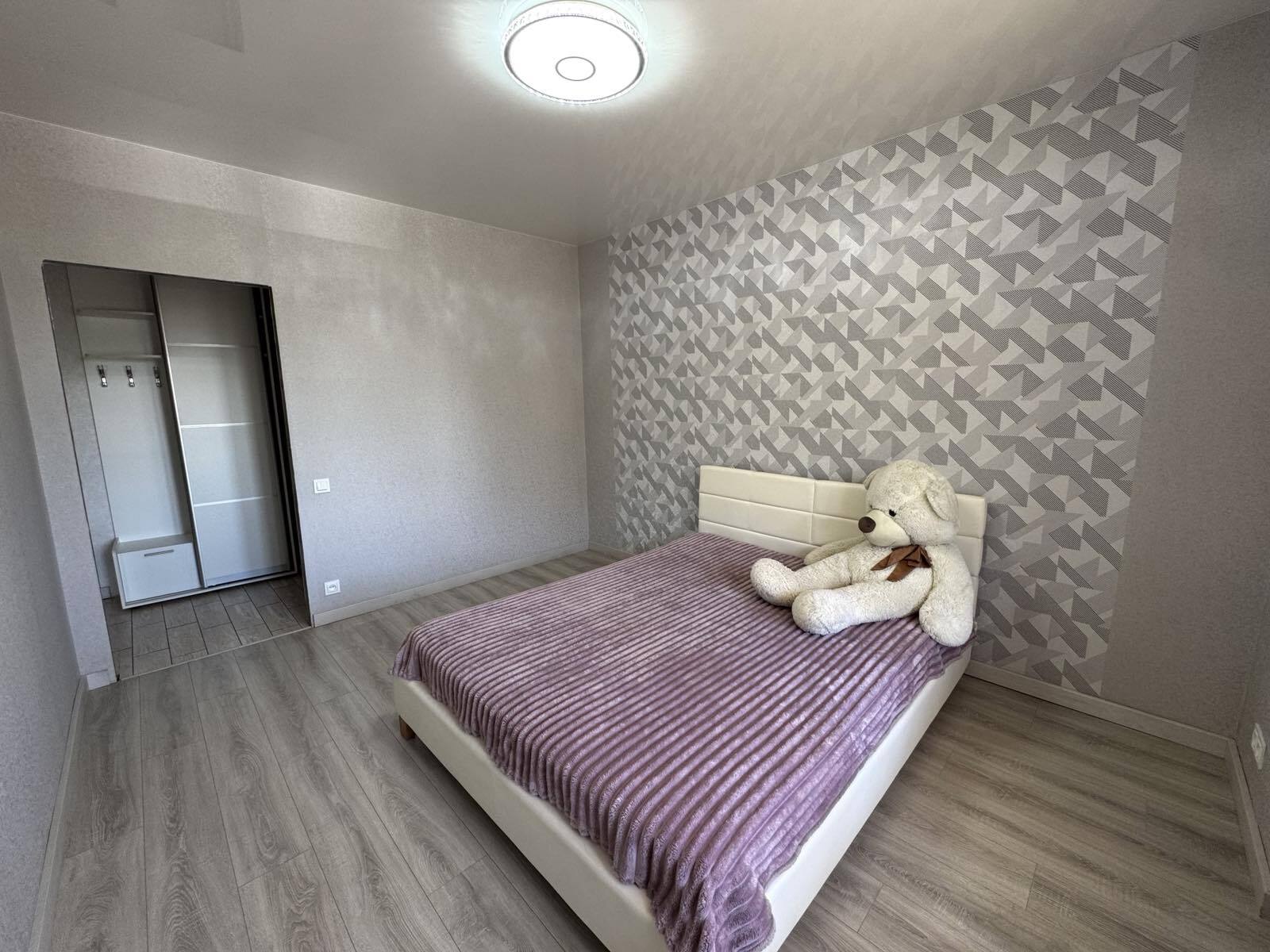 Продаж 2-кімнатної квартири 55 м², Соборний просп.