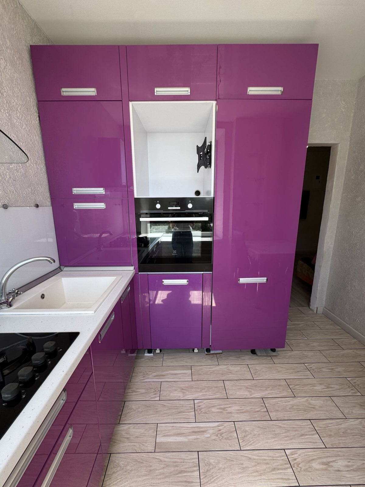 Продаж 2-кімнатної квартири 55 м², Соборний просп.