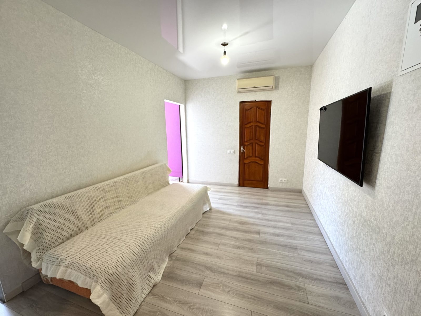 Продаж 2-кімнатної квартири 55 м², Соборний просп.