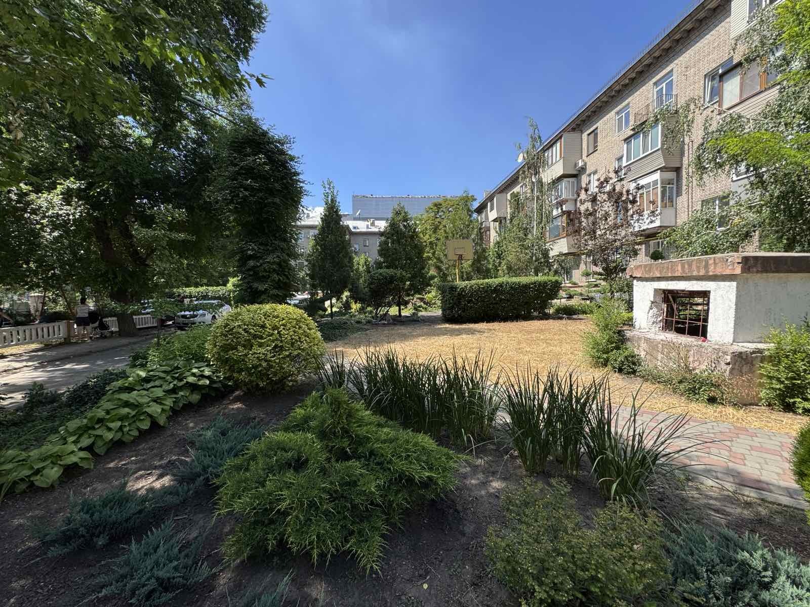 Продаж 2-кімнатної квартири 55 м², Соборний просп.