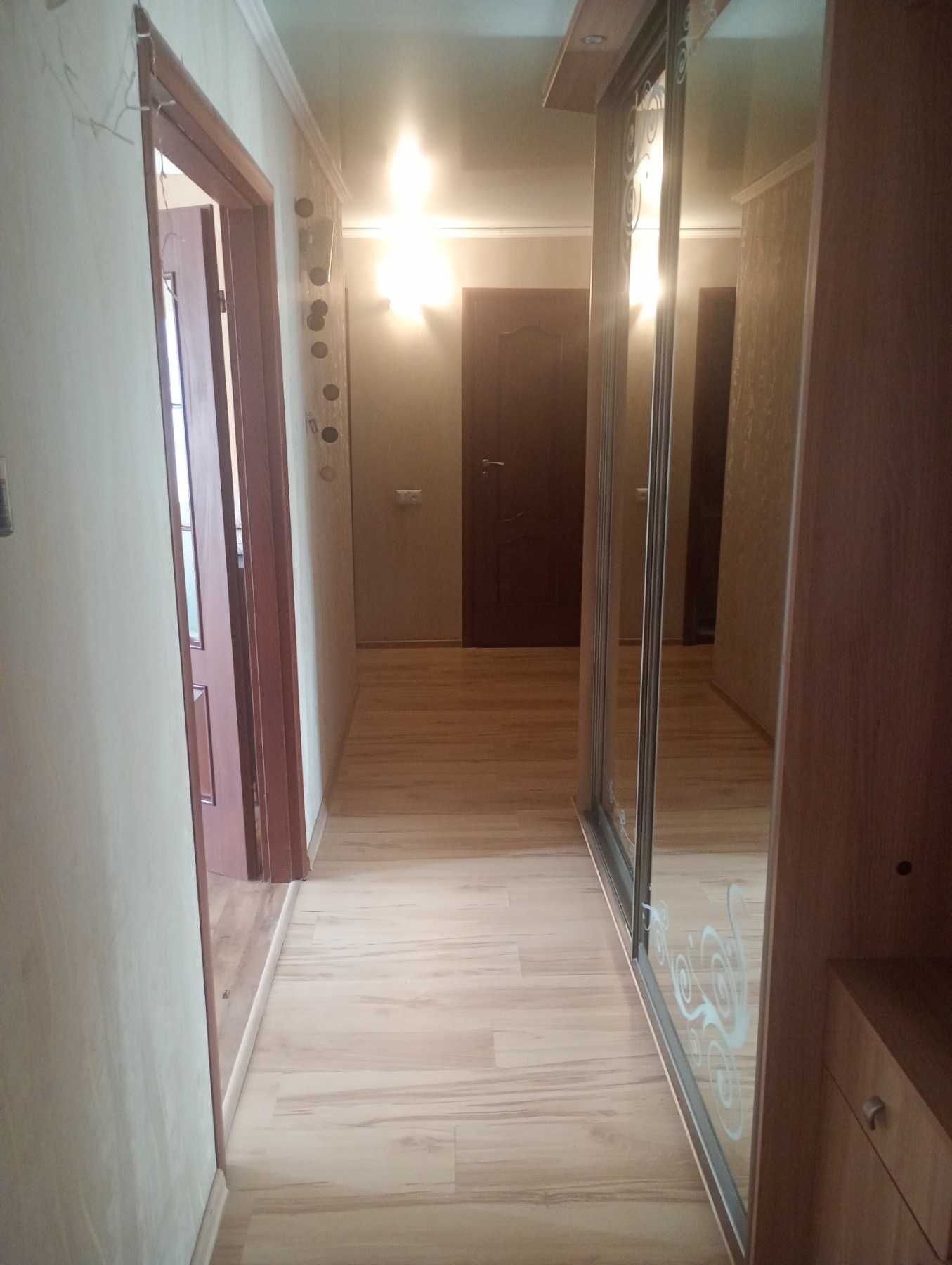 3-комнатная квартира посуточно 70 м², Григорьевского Десанта просп., 10