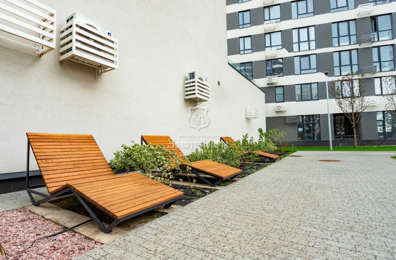 Продаж 1-кімнатної квартири 43.87 м², Олександра Олеся вул., 23а