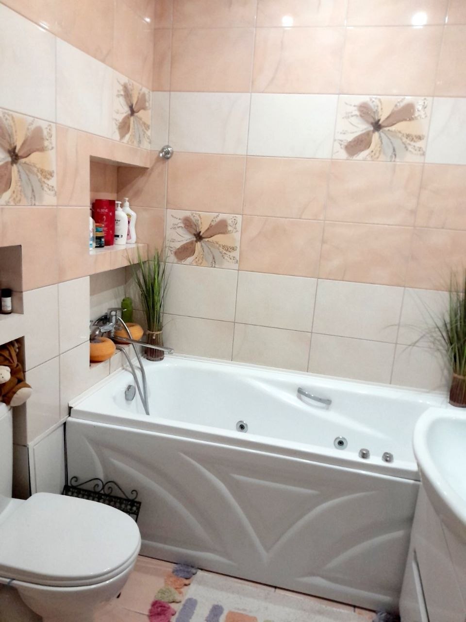 Аренда 2-комнатной квартиры 65 м², Небесной сотни просп.